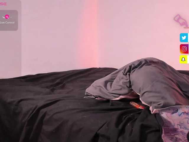 Rosth1 live cam on BongaCams