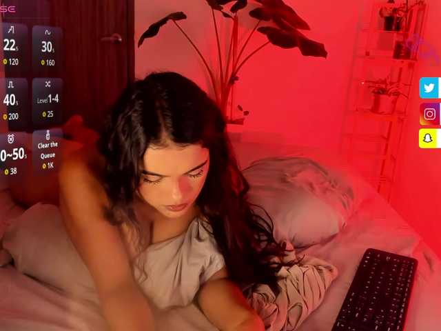 Rosth1 live cam on BongaCams