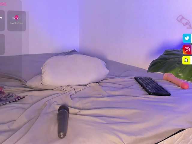 Rosth1 live cam on BongaCams
