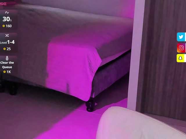 Rosth1 live cam on BongaCams