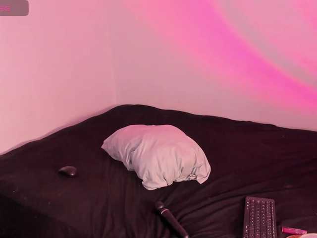Rosth1 live cam on BongaCams