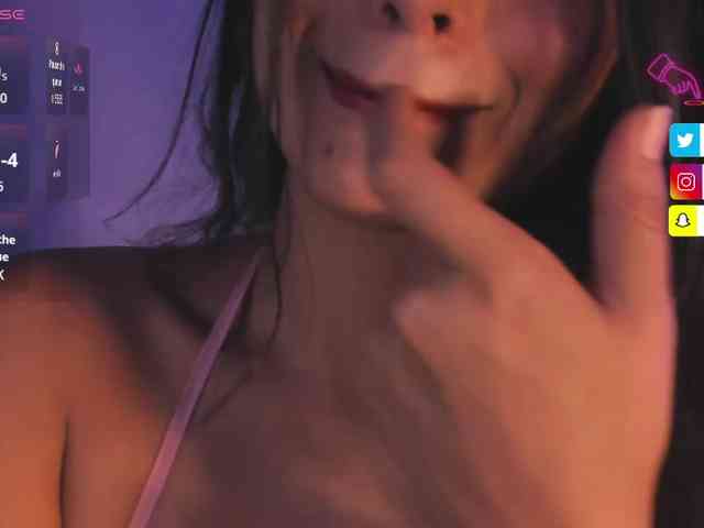 Rossvelvet11 webcam