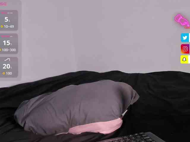 Rossvelvet11 webcam
