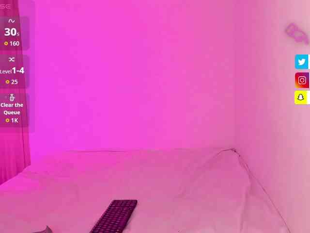 Rossvelvet11 webcam