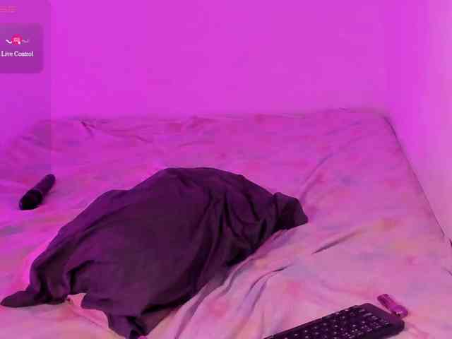 Rossvelvet11 webcam
