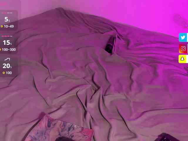 Rossvelvet11 webcam