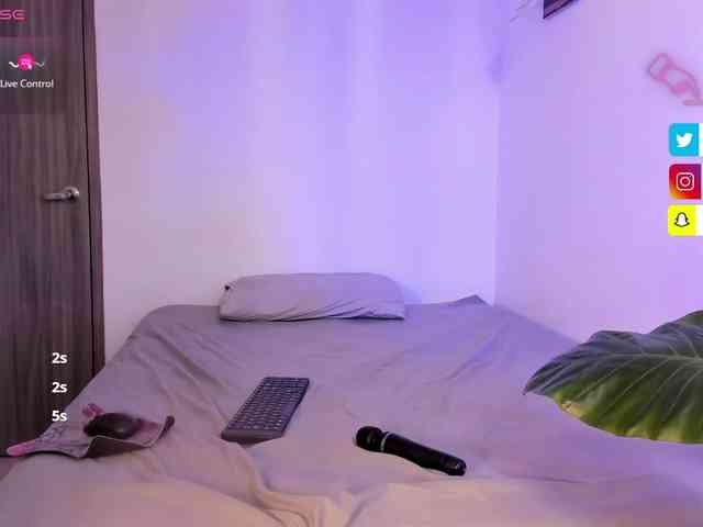 Rossvelvet11 webcam