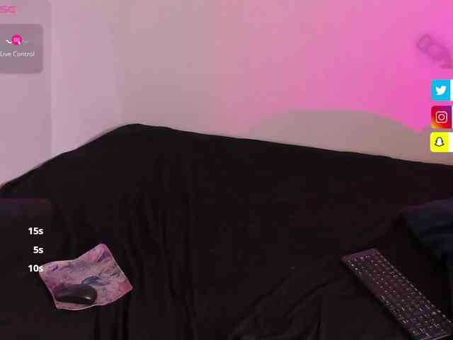 Rossvelvet11 webcam