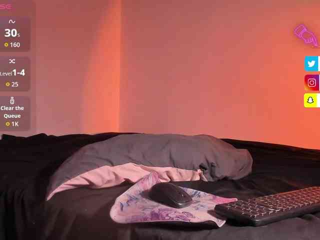 Rossvelvet11 webcam