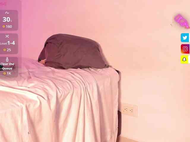 Rossvelvet11 webcam