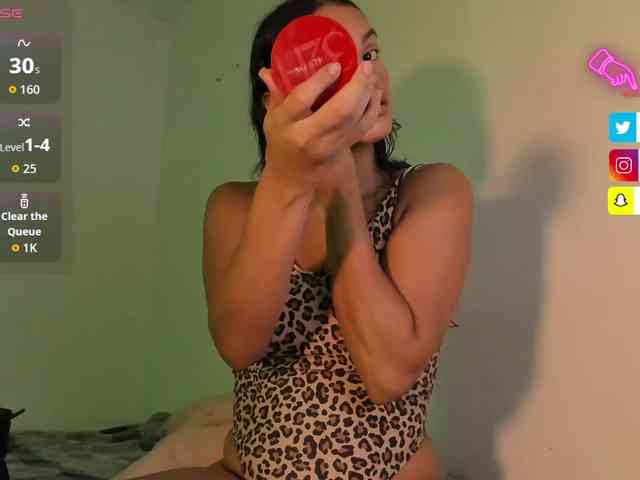 Rossvelvet11 webcam