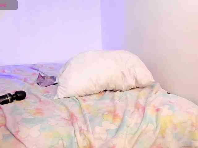 Rossvelvet11 webcam