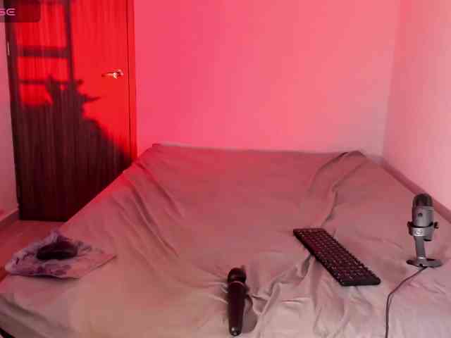 Rossvelvet11 webcam