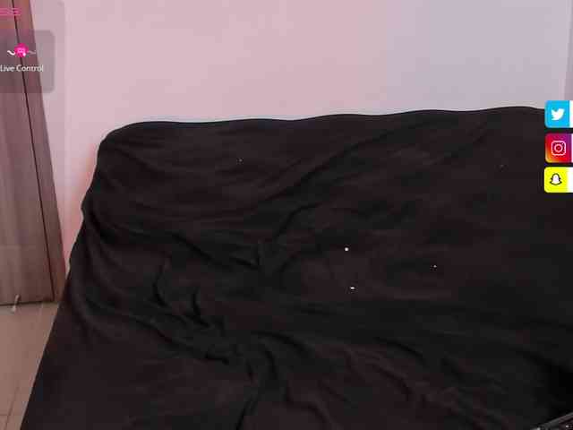 Rossvelvet11 webcam
