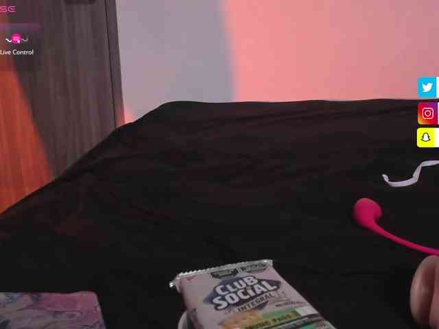 Rossvelvet11 webcam