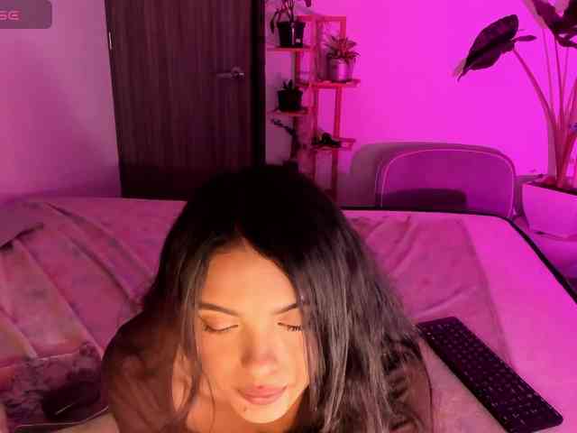 Rossvelvet11 webcam