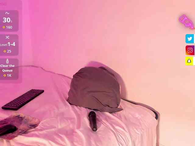 Rossvelvet11 webcam