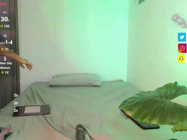 rossvelvet11's live room
