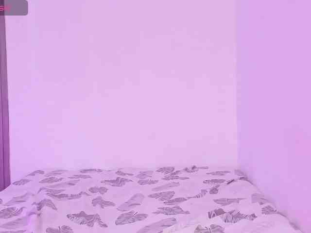 Rossvelvet11 webcam