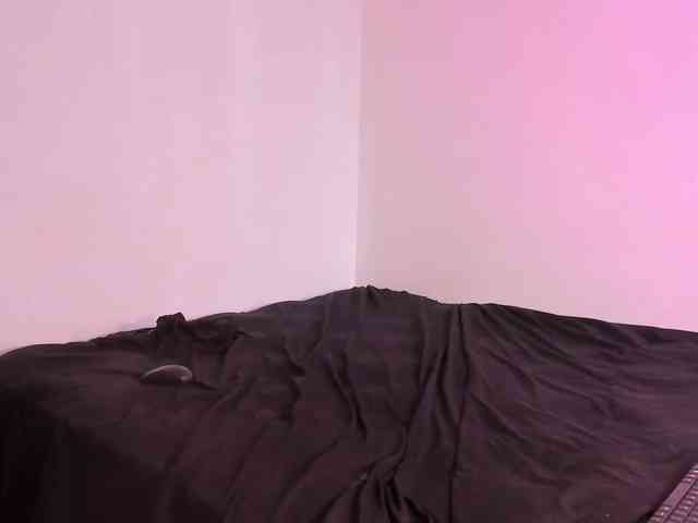 Rossvelvet11 webcam