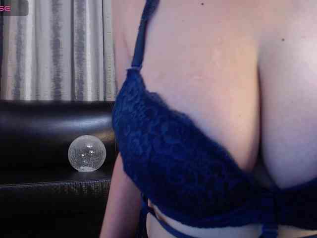 arisha-goddess Live Webcam on BongaCams
