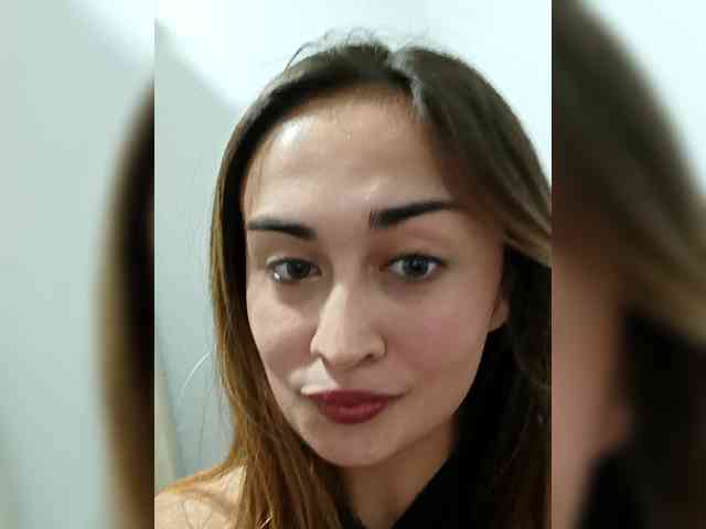 Velvet-Luna08x webcam