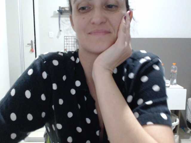Brisaa live cam