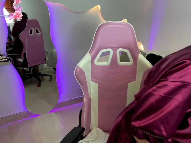 Daliascoth live cam on BongaCams