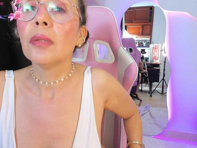 Daliascoth live cam on BongaCams