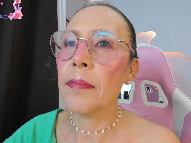 Daliascoth live cam on BongaCams