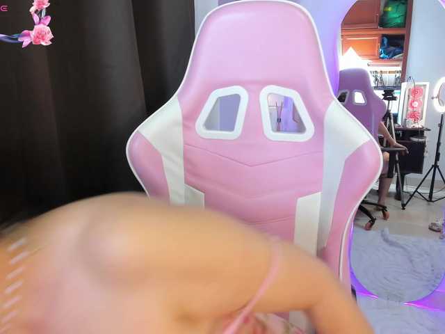 Daliascoth live cam on BongaCams