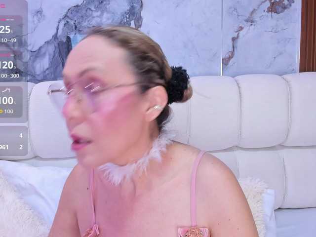 Daliascoth live cam on BongaCams