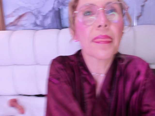 Daliascoth live cam on BongaCams