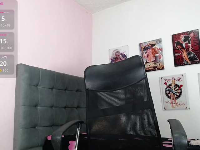 nicole-bigboobs live cam on BongaCams