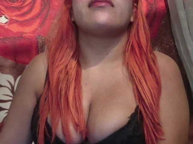 ZunaraOfficial1 live cam on BongaCams