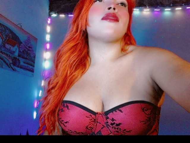 ZunaraOfficial1 live cam