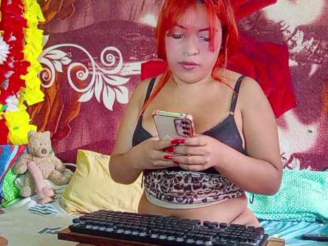 ZunaraOfficial1 ZunaraOfficial1