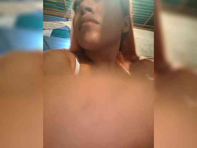 ZunaraOfficial1 ZunaraOfficial1