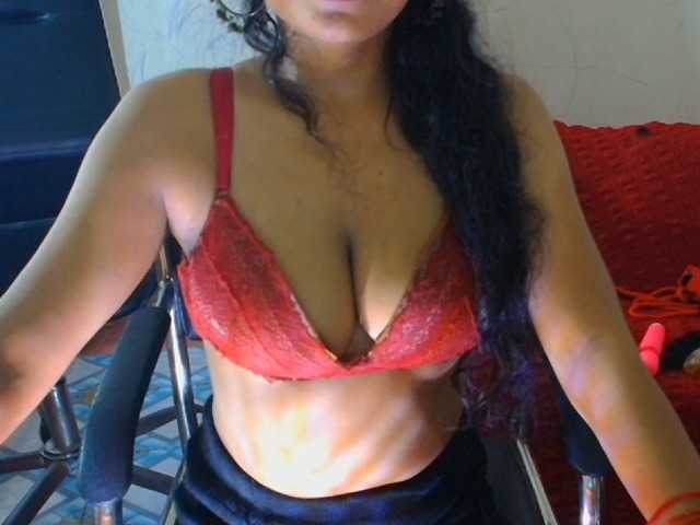 allena live webcam show