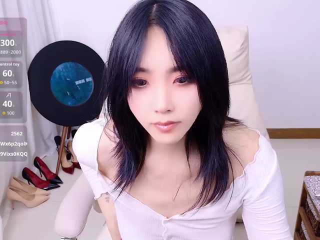zhuli1163 live cam on BongaCams