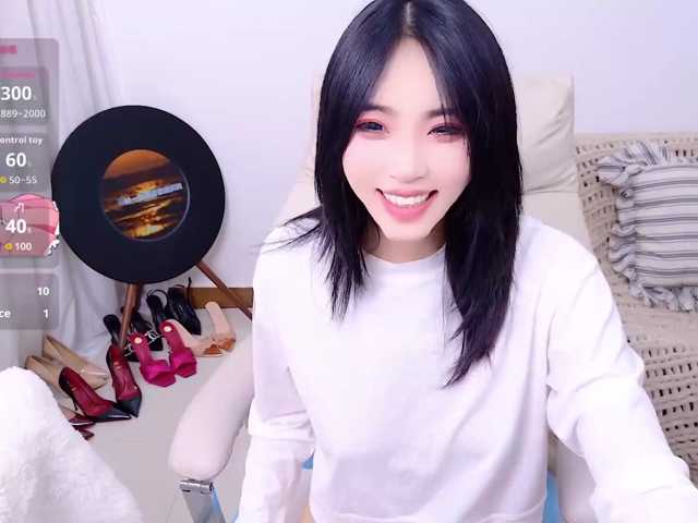 zhuli1163, en vivo ahora en BongaCams