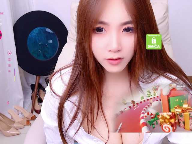 zhuli1163 live cam on BongaCams