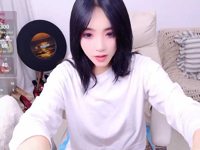 zhuli1163, en vivo ahora en BongaCams