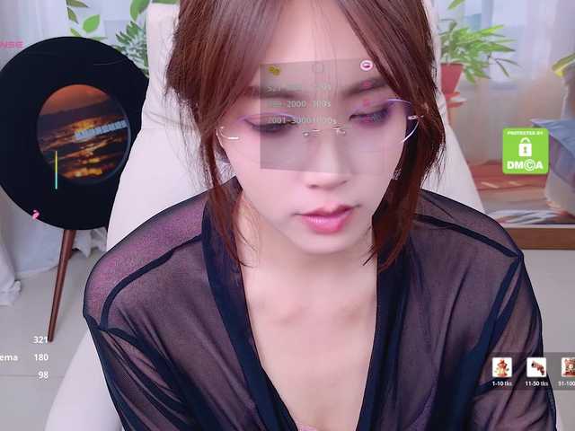 zhuli1163 live cam on BongaCams