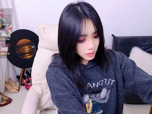 zhuli1163 live cam on BongaCams
