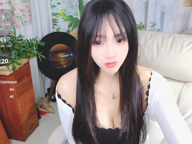 zhuli1163's BongaCams show and profile