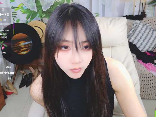 zhuli1163's BongaCams show and profile