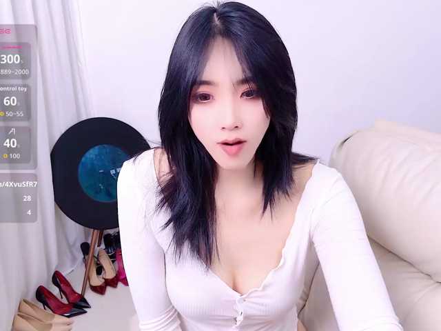 zhuli1163 — live female cam