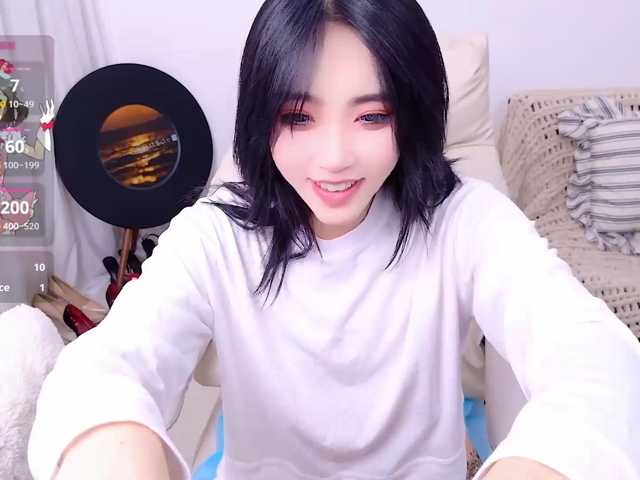 zhuli1163, en vivo ahora en BongaCams
