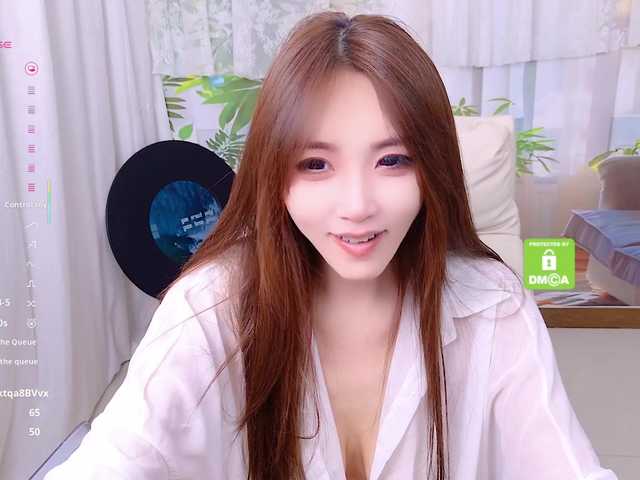 zhuli1163 live cam on BongaCams